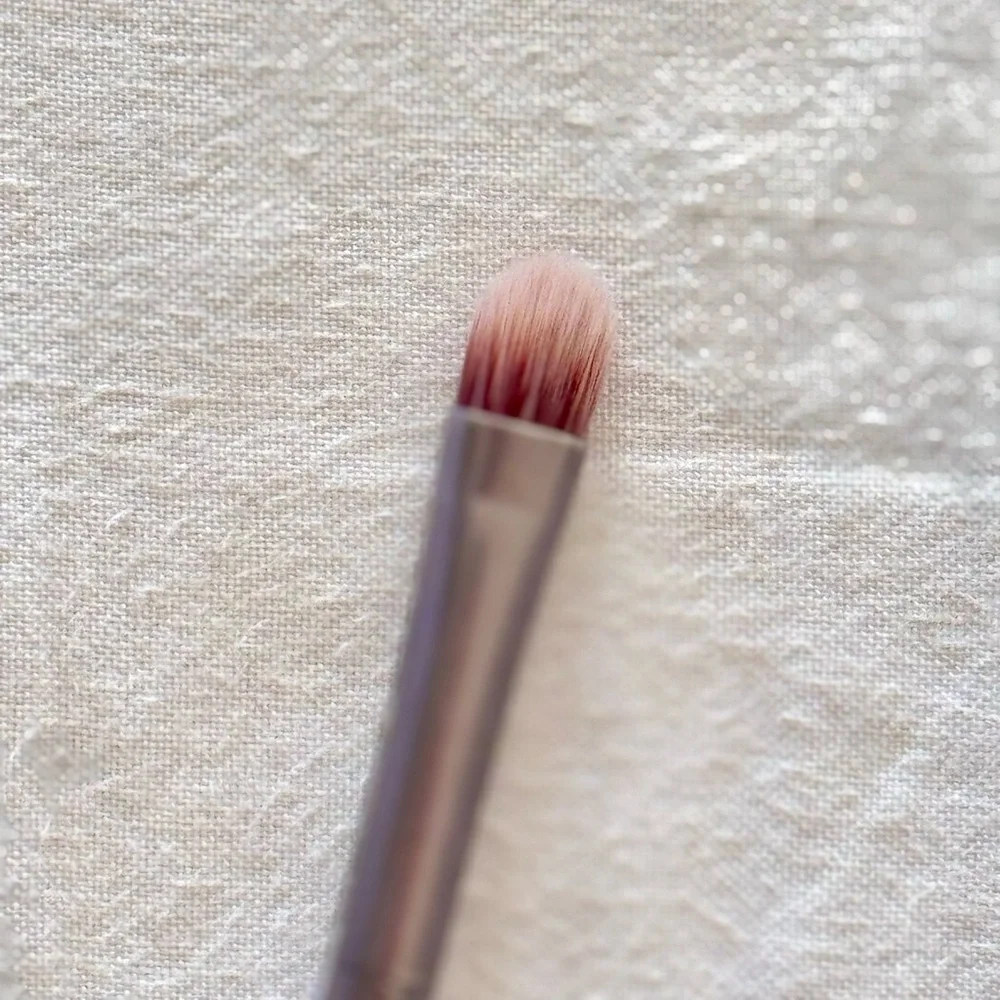 URBAN DECAY Flat Eyeshadow Makeup Brush
